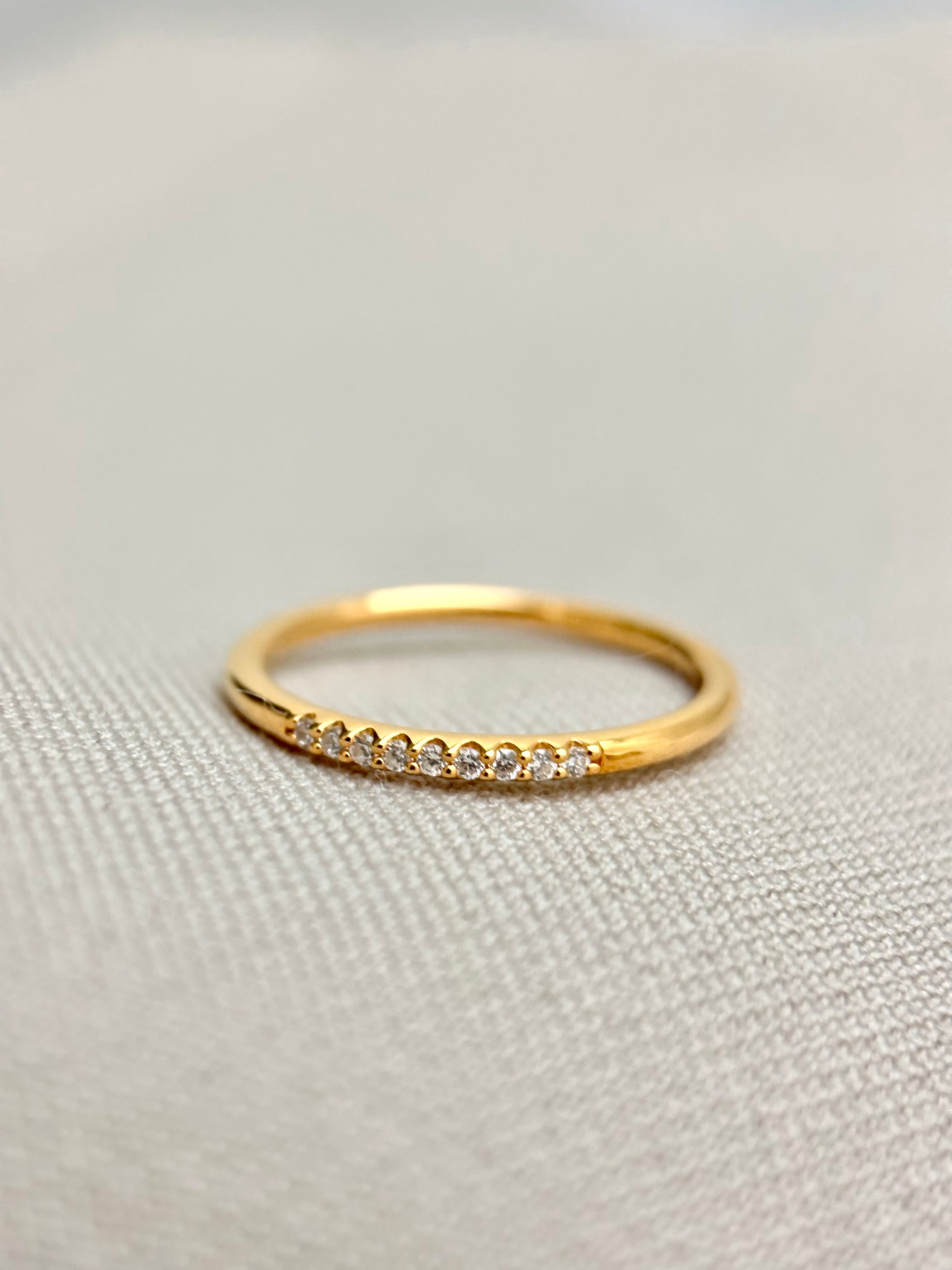 Fine Line Ring
