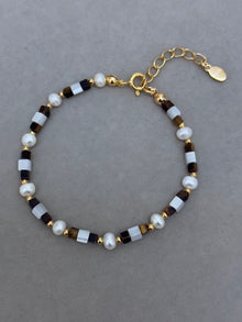 Pearly Cube Bead Bracelet