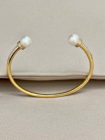 Twin Pearl Open Bracelet