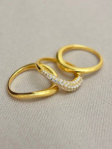 Trois Set of Three Rings