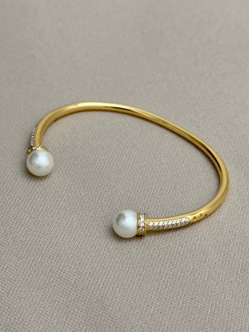 Twin Pearl Open Bracelet