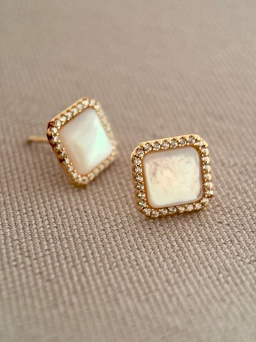Pearly Square Stud Earrings