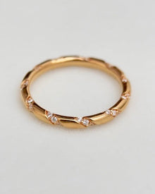 Infinite Sparkle Ring