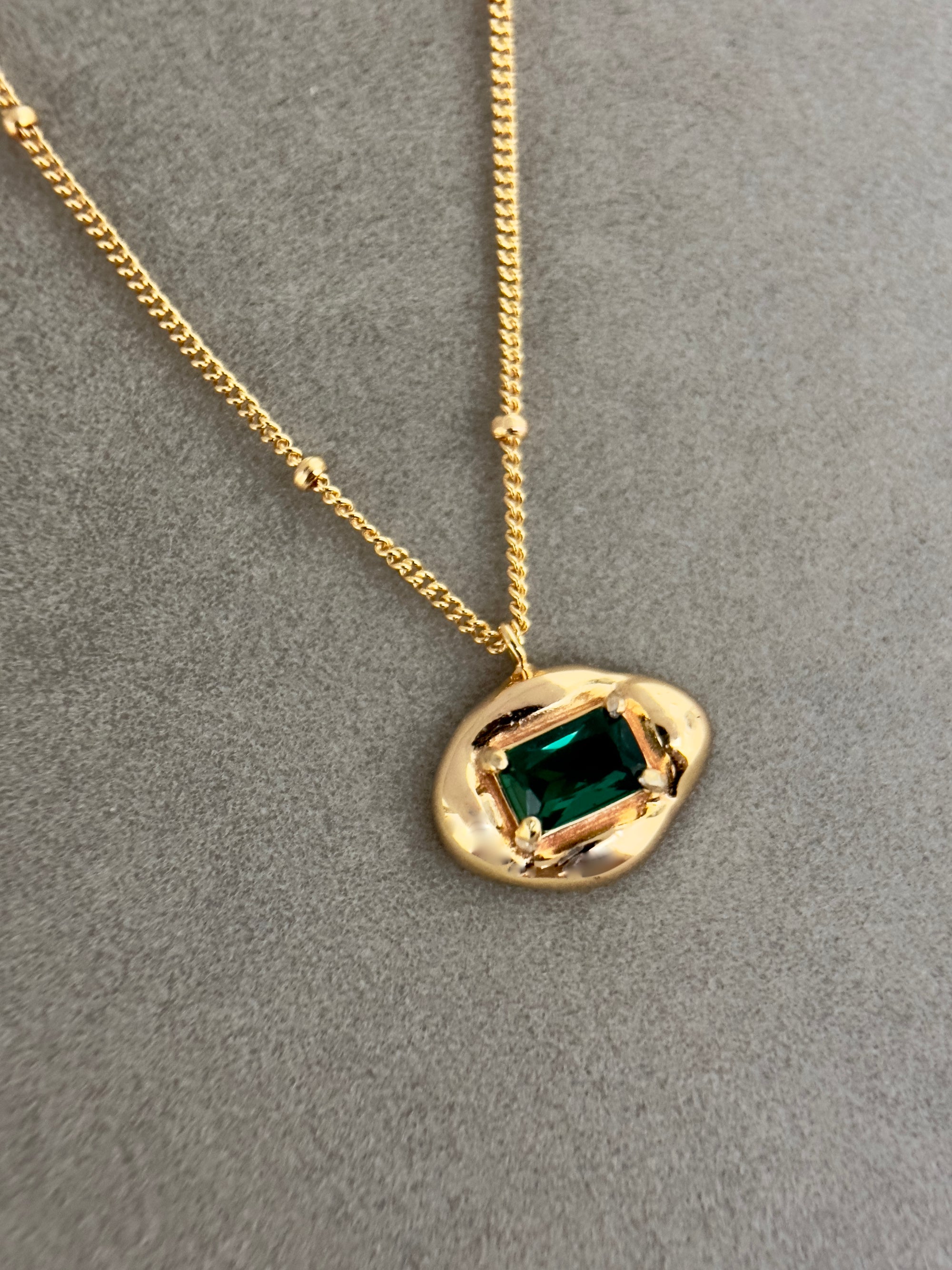 Oasis Necklace