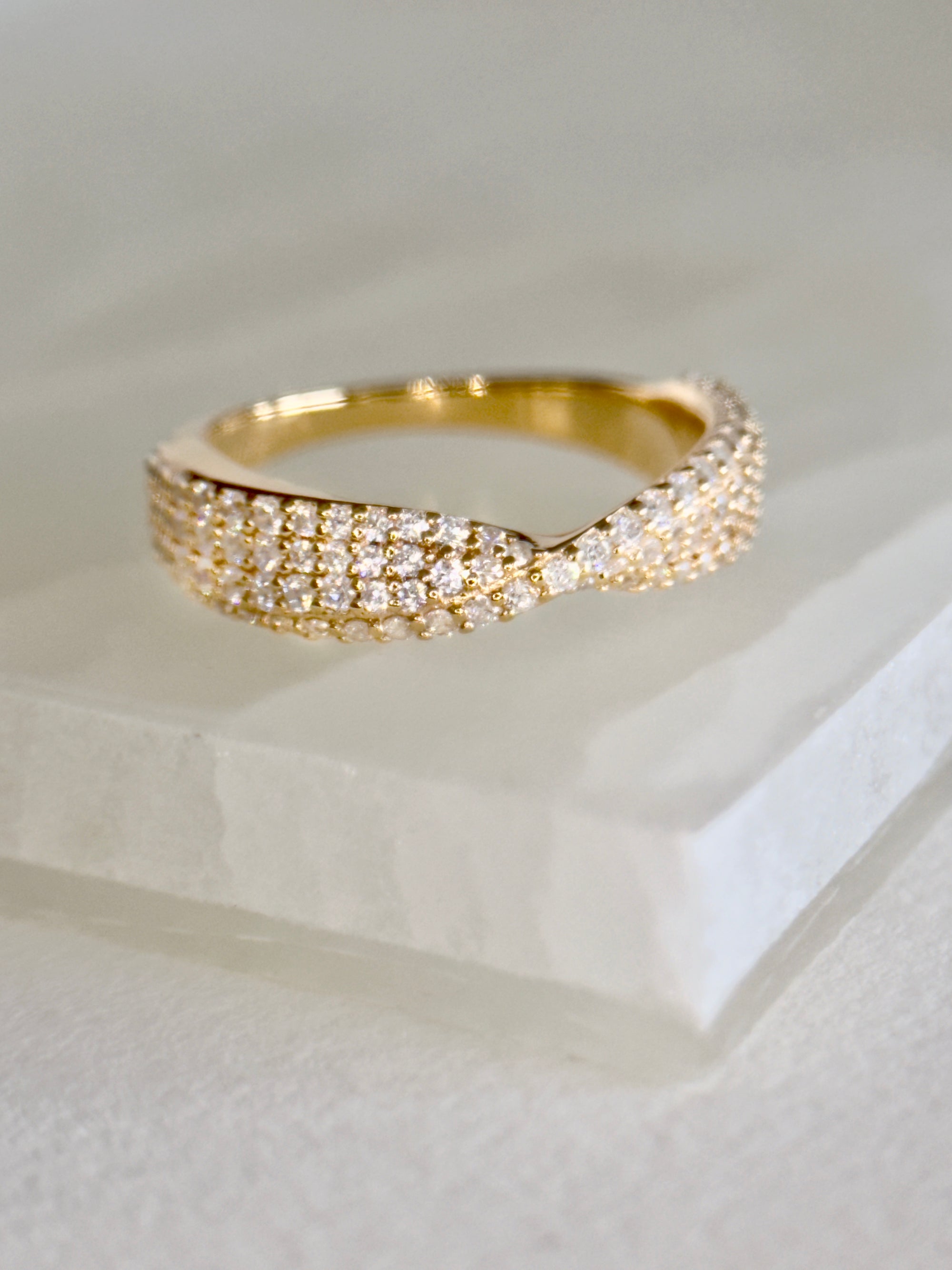 Ribbon Twist Ring