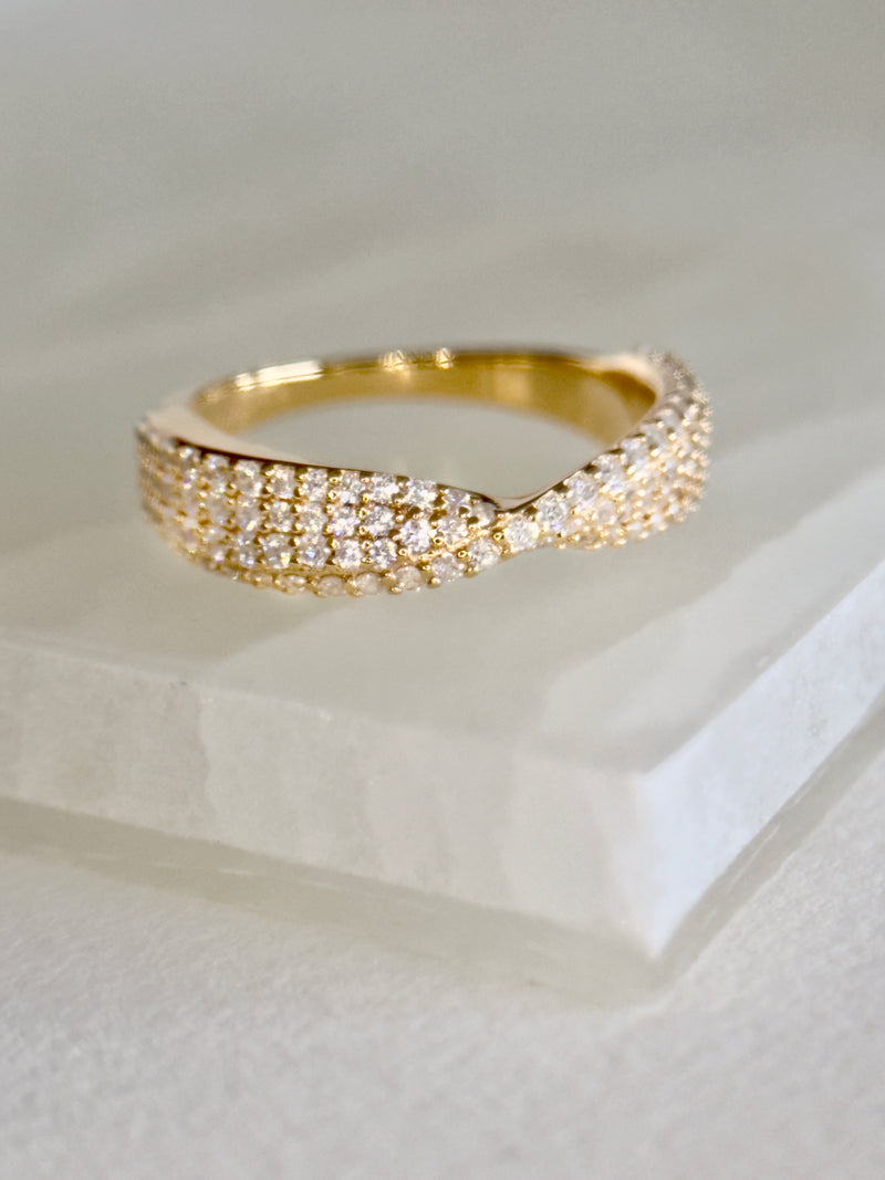 Ribbon Twist Ring