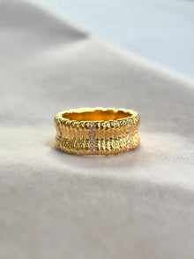 Stripe Ring