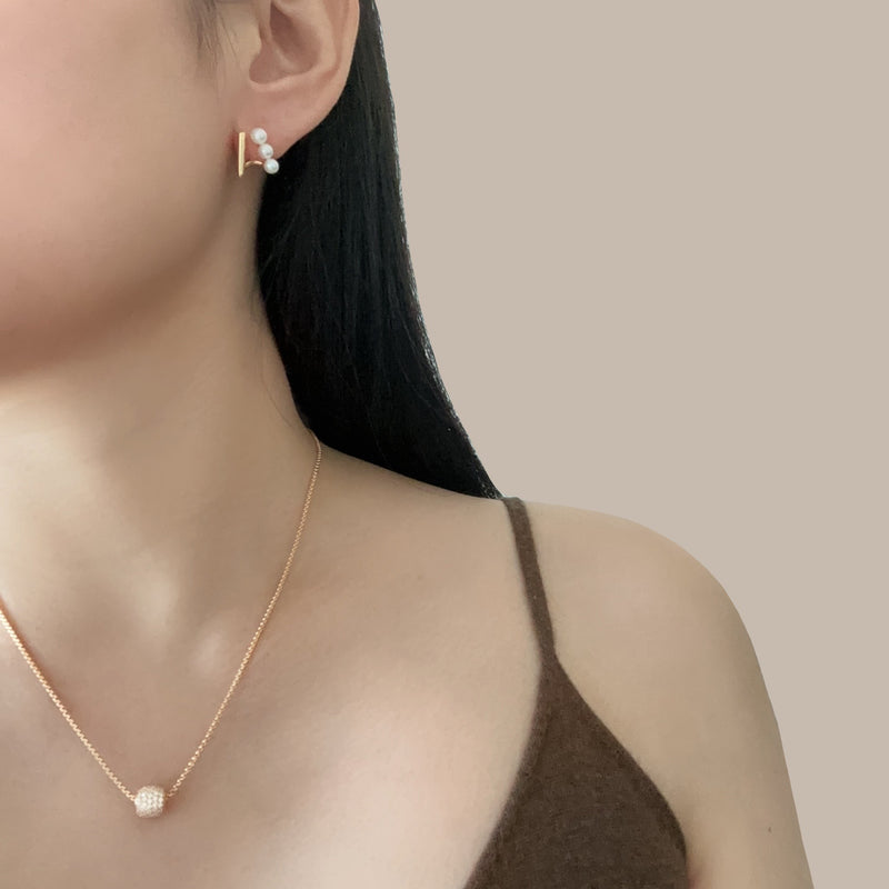 Trois Pearl Earrings
