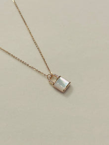 Pearly Lock Necklace